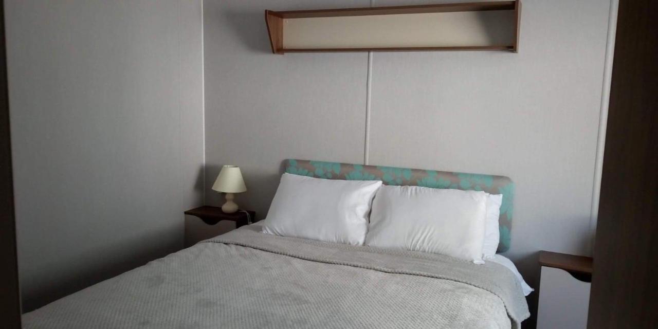 מלון פול Haven Rockley Park,Lytchett Bay View מראה חיצוני תמונה
